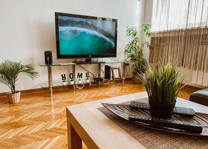 Art Residence Cara Urosa